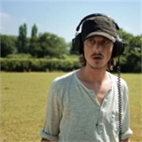 ‘Detectorists’ BBC Theme Tune: What’s the song and who sings it ...