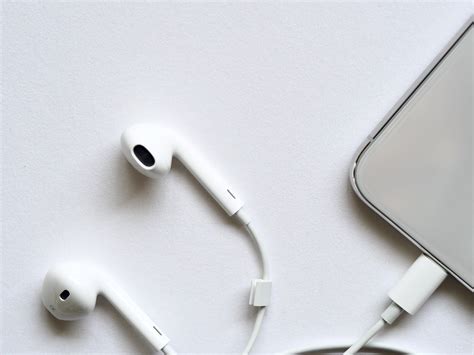 Free photo: Apple Earpods - Blur, Inside, White background - Free ...