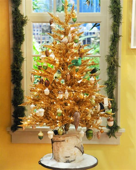 23 DIY Christmas Tree Stands and Bases To Build For Your Holiday Spruce