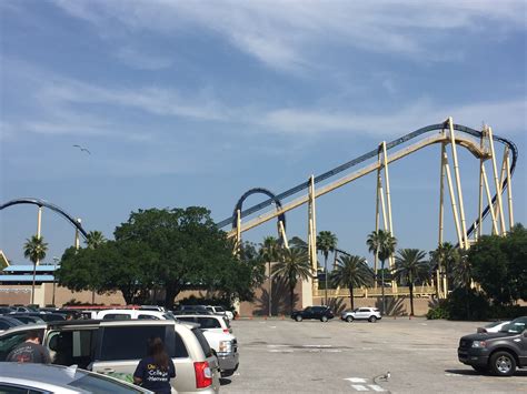 File:Montu (Busch Gardens Tampa) 2015 01.jpg - Coasterpedia - The ...