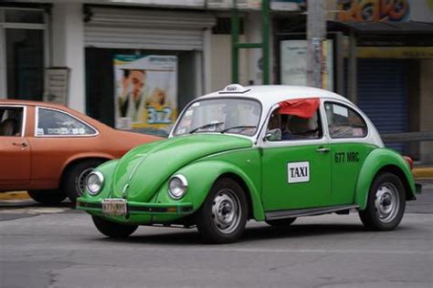 México se despide los vochos, clásicos taxis escarabajo | México Por Descubrir