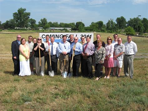 Michigan Eye Institute breaks ground on new Fenton facility - mlive.com