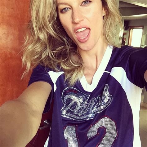 Gisele Bündchen Bedazzles Her Patriots Jersey—Plus, Her Post-Victory ...