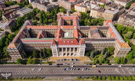 Budapest University of Technology, Main ("K") Building : ArchitecturalRevival