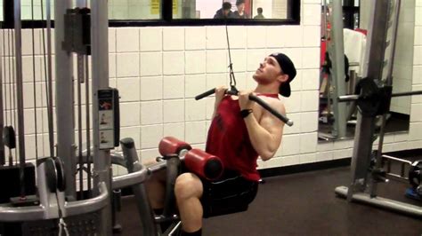 Underhand/Reverse Grip Lat Pulldown - YouTube