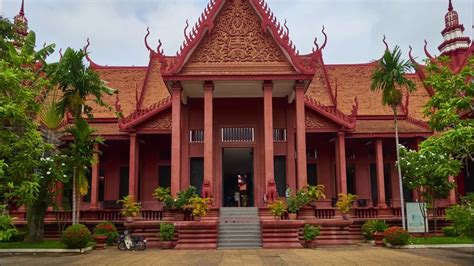 National Museum Phnom Penh - YouTube