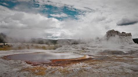 Castle Geyser Yellowstone National Park - 2TravelDads