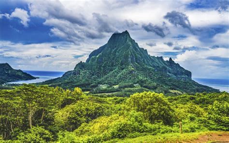 Colorful Mount Tohivea Summit Highest Mountain Moorea Tahiti Stock Image - Image of cloulds ...