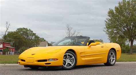 2001 C5 Corvette | Ultimate Guide (Overview, Specs, VIN Info, Performance & More)