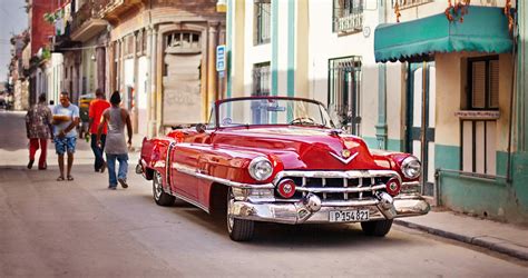 Classic car tour Havana - the 5 best private city tours