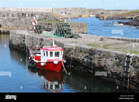 Portsoy harbour Scotland Stock Photo - Alamy