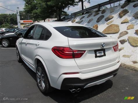 Alpine White 2015 BMW X4 xDrive28i Exterior Photo #95617322 | GTCarLot.com