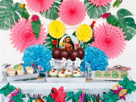 Ideas for A Moana Themed Birthday Party - The Crafting Chicks