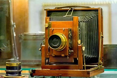 Vintage Camera Museum & Foundation | Vintage camera, Vintage cameras ...