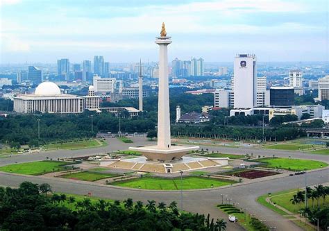 Monumen Nasional – Monas | IWareBatik