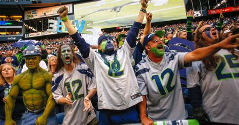 Seahawks fans plan to fly banner over Candlestick Park on Sunday | FOX ...