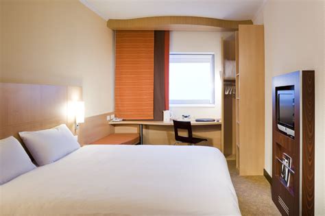 Review Ibis Hotel - London Gatwick