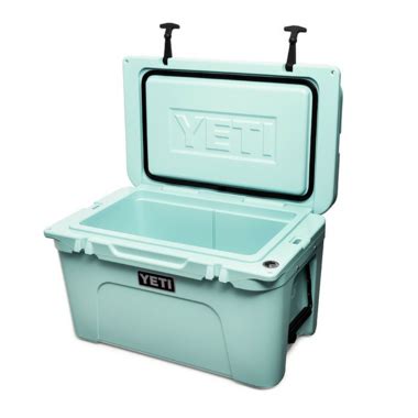 Buy YETI Tundra 45 Seafoam at Well.ca | Free Shipping $35+ in Canada