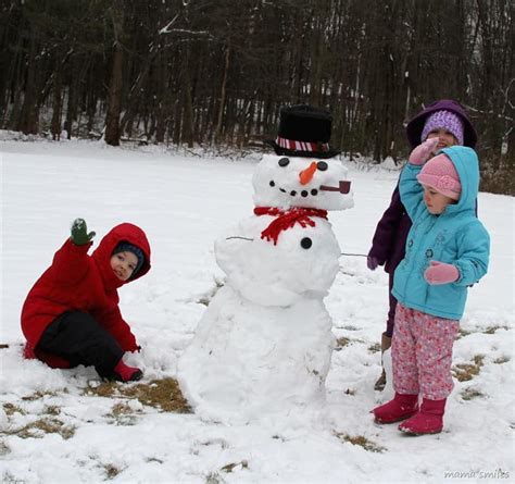 Snow Play! Outdoor Winter Fun for Kids ~ Mama Smiles - Joyful Parenting