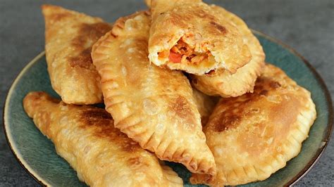 dominican cheese empanada recipe