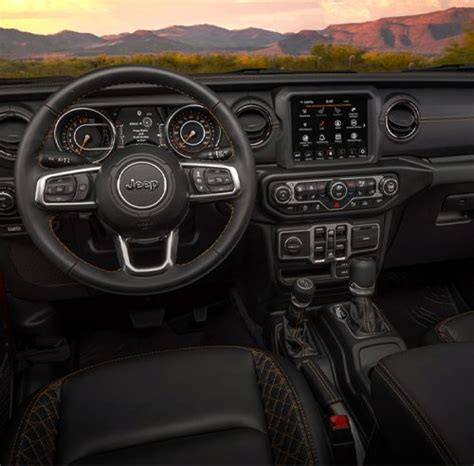 2021 Jeep® Gladiator Interior - Truck Interior & Features