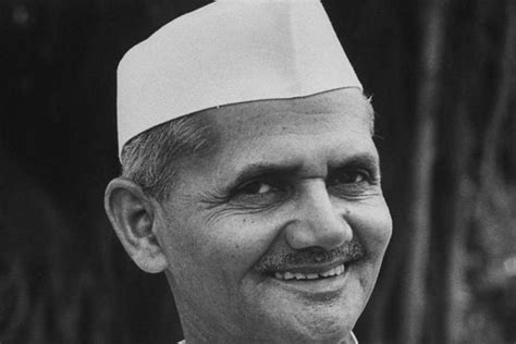 Lal Bahadur Shastri Biography - Life History, Facts & Achievements