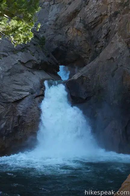 Roaring River Falls Trail | Kings Canyon | Hikespeak.com