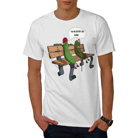 Wellcoda getting Old Pickle Lustig Herren T-Shirt, grafisches Design ...