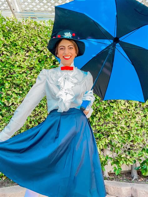 Best Mary Poppins Costume DIY | Elaine Chaya