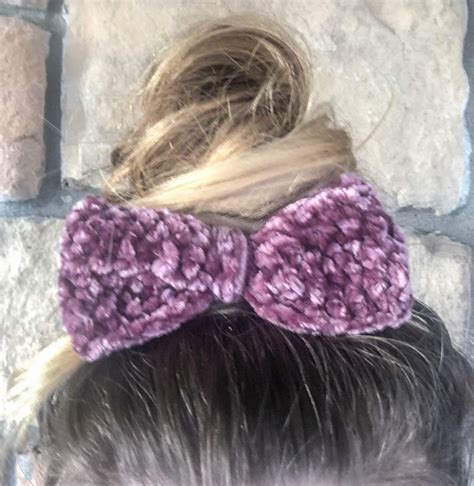 Crochet Velvet Bow Hair Tie fiber art knitwear scrunchies | Etsy