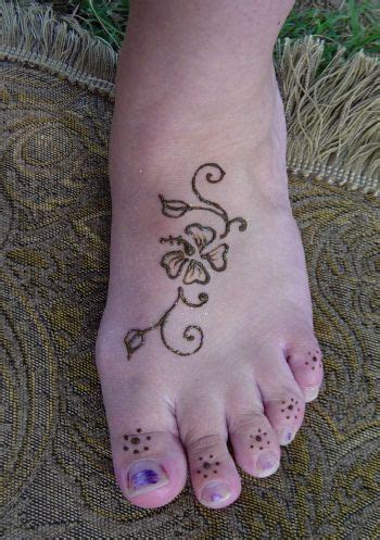 Easy Henna Designs Foot