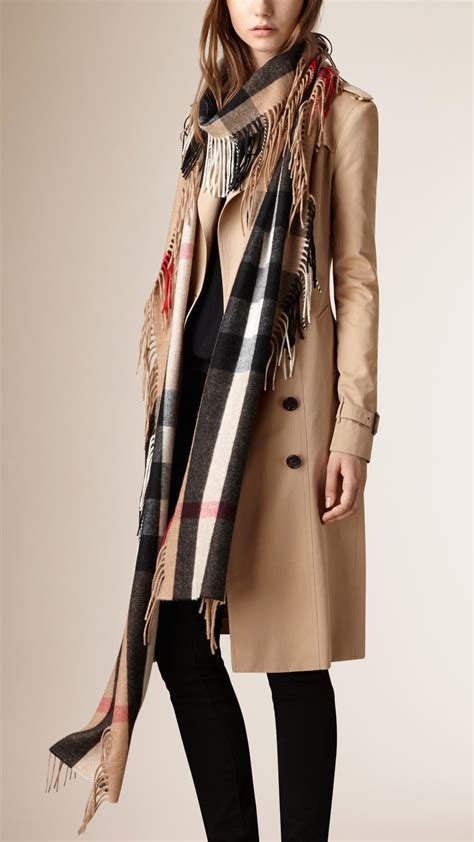 Burberry The Long Fringe Scarf In Check Cashmere in Brown | Lyst