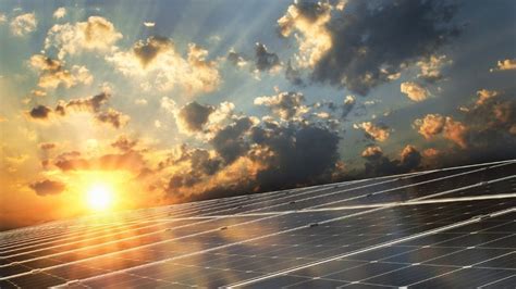 The Sun Shines on Solar: Emerging Technologies for Greener New Homes ...