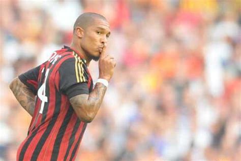 Fabulous Screamer! Nigel de Jong (AC Milan) vs Valencia | inside World ...