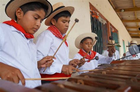 La Marimba, símbolo patrio de Guatemala | Aprende Guatemala.com