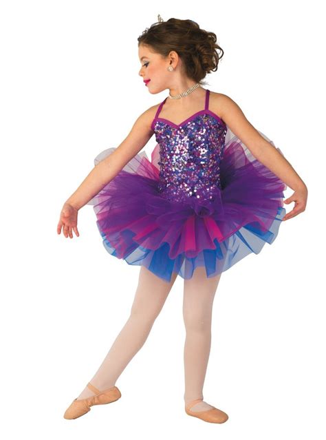 Show Kids Details | Ballet poses, Dance poses, Dance photography