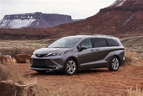 2022 Toyota Sienna - Cars News Magazine