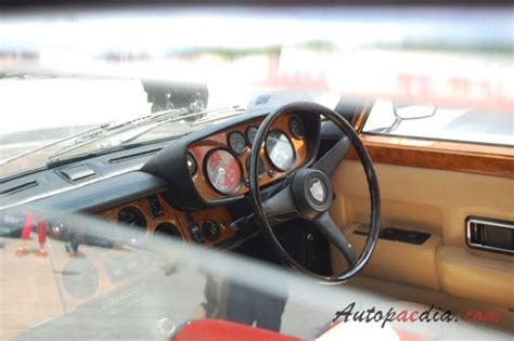 Bristol 411 1969-1976 (1972-1976 Series 3- Series 6), interior ...