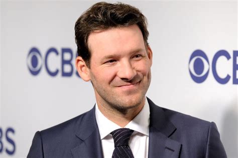 Tony Romo Talks NFL Football, Golf and His Success at CBS - InsideHook