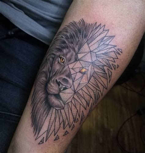 10+ Abstract Lion Tattoo Designs & Ideas | Lion tattoo design, Abstract ...