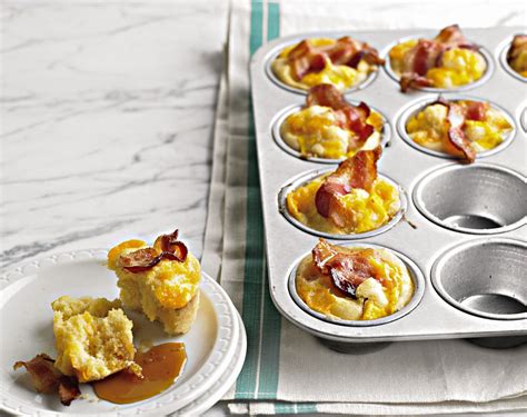 Bacon-and-Egg Muffins