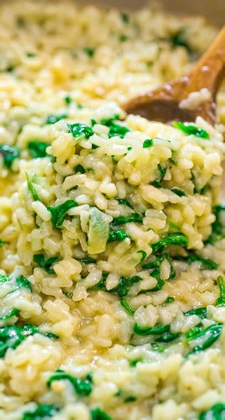 Classic Spinach Risotto Recipe (VIDEO) | COOKTORIA