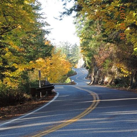 Chuckanut Drive in the Fall – The Oyster Bar on Chuckanut Drive - Bow, WA (South of Bellingham, WA)