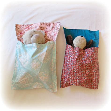 DIY Toy's Sleeping Bag | AllFreeSewing.com