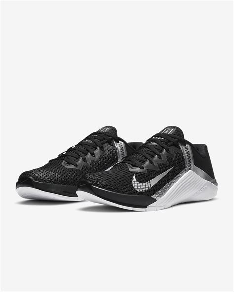 Nike Metcon 6 Women's Training Shoe. Nike.com | Womens training shoes ...