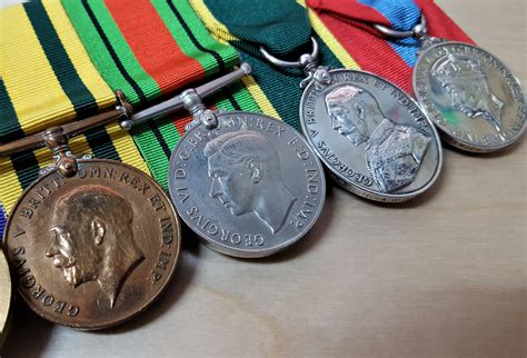 WW1 & WW2 TERRITORIAL RSM ROYAL ARTILLERY MEDAL GROUP 128087 WILLIAMS | JB Military Antiques