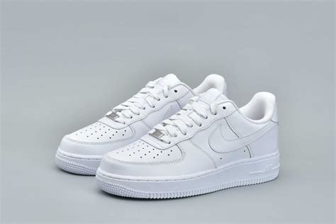 Classic All White Nike Air Force 1 ’07 Low Whiteout AF1 - FavSole.com