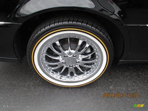 2008 Cadillac DTS Standard DTS Model Custom Wheels Photos | GTCarLot.com