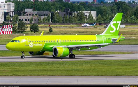 VP-BWN - S7 Airlines Airbus A320 NEO at St. Petersburg - Pulkovo ...