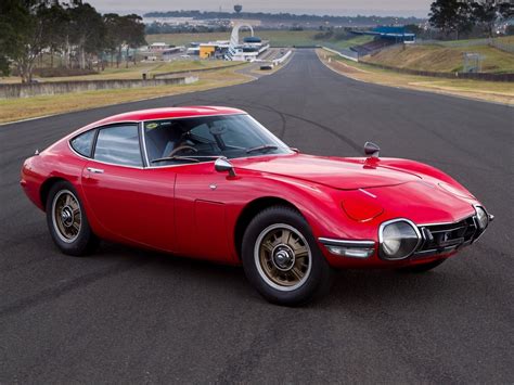 Toyota 2000 GT – Japan’s First Supercar - Dyler